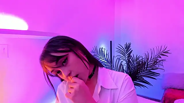 Gloomydoll online show from January 14, 6:24 pm