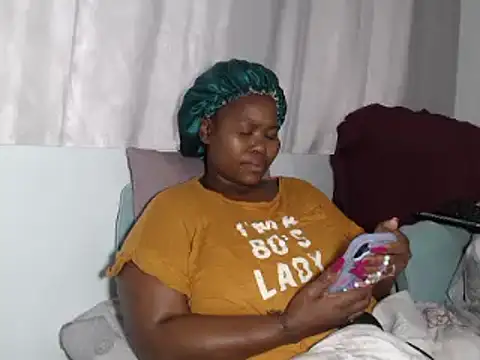 Real1SweetQueen online show from September 25, 12:09 pm