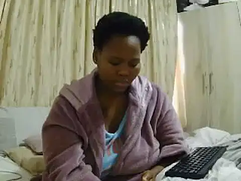 Real1SweetQueen online show from May 21, 5:58 am