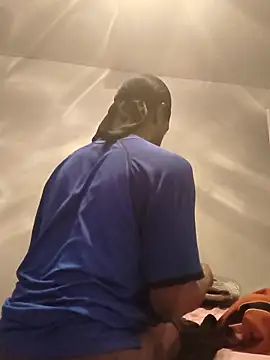 icyMike43 online show from February 11, 3:00 am