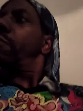 icyMike43 online show from February 27, 8:53 pm