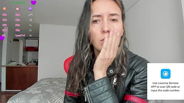 zoe jeane beker online show from March 10, 7:41 pm