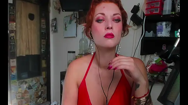 Snapshot of astarrot chatting on September 12, 9:42 am astarrot online show from September 12, 9:42 am