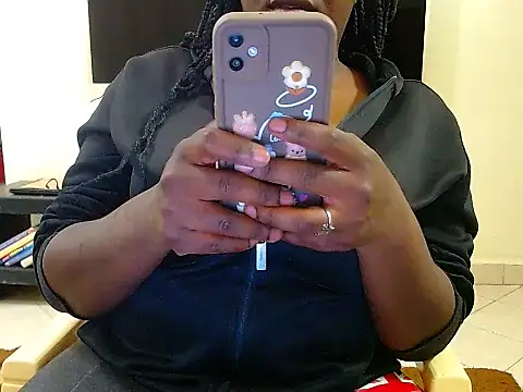 Snapshot of sunnylovexp chatting on May 8, 5:07 pm sunnylovexp online show from May 8, 5:07 pm