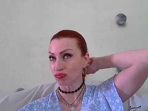 Snapshot of Jillian_Pattie chatting on June 16, 10:51 am Jillian Pattie online show from June 16, 10:51 am