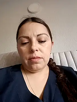 seherlatin online show from November 4, 4:50 pm