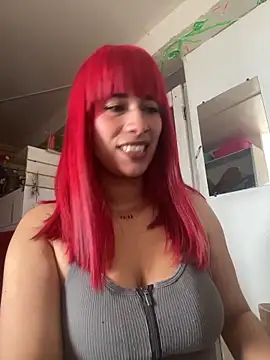 Snapshot of monserrat_towers chatting on May 14, 1:29 pm monserrat towers online show from May 14, 1:29 pm