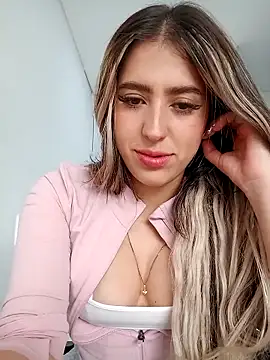 eva-2023 online show from May 2, 9:42 pm