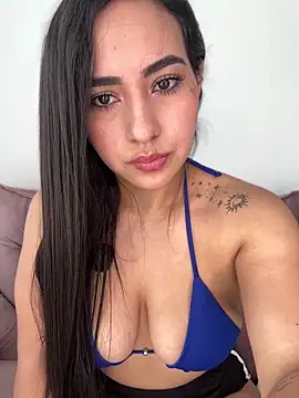 Snapshot of anniesweet02 chatting on November 7, 3:23 pm anniesweet02 online show from November 7, 3:23 pm