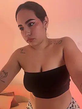 anniesweet02 online show from May 5, 8:28 pm