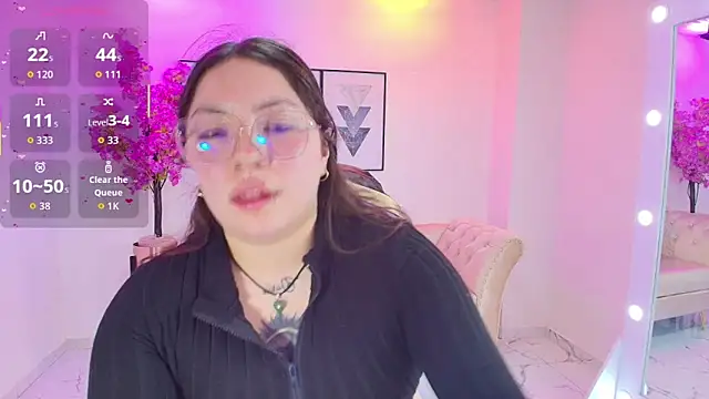 Isa reel online show from November 28, 7:49 pm