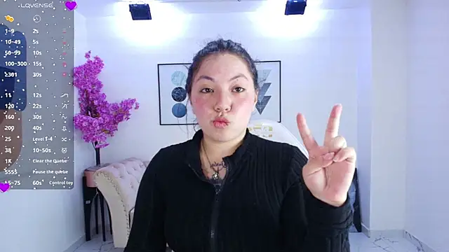 Snapshot of Isa_reel chatting on May 9, 7:52 pm Isa reel online show from May 9, 7:52 pm
