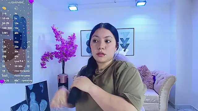 Snapshot of Isa_reel chatting on July 4, 8:04 pm Isa reel online show from July 4, 8:04 pm
