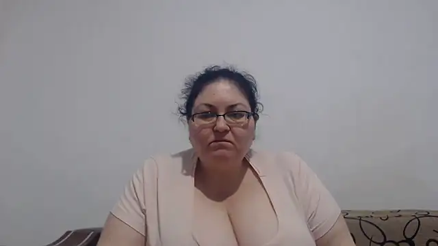 Snapshot of Nykyxo chatting on June 11, 1:20 pm Nykyxo online show from June 11, 1:20 pm