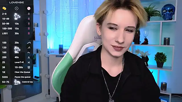 Snapshot of _Rein_ramm chatting on May 25, 3:07 pm Rein ramm online show from May 25, 3:07 pm