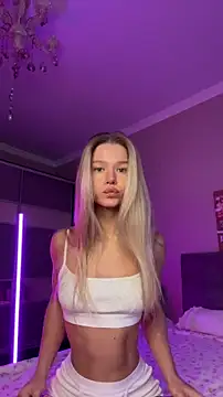 JessIsLove online show from January 11, 5:12 am