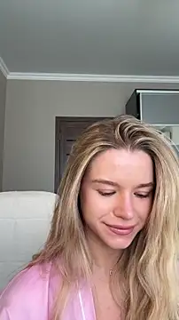 JessIsLove online show from April 21, 5:03 am