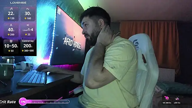 Snapshot of Eduu2322 chatting on January 13, 10:37 pm Eduu2322 online show from January 13, 10:37 pm