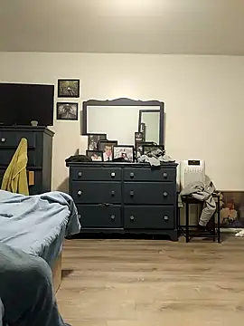 Cemg online show from March 23, 2:32 pm