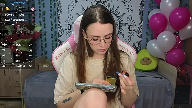 Sweet frosti online show from January 24, 2:49 am