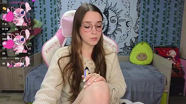 Sweet frosti online show from February 7, 3:12 am