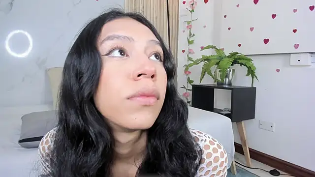 AdammClark1 online show from March 18, 9:10 pm