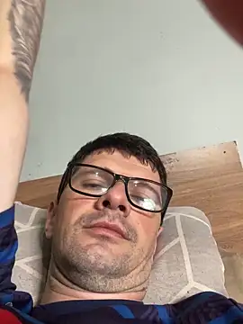 Juliano2289 online show from April 9, 4:34 pm