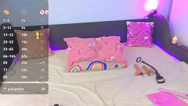 Snapshot of AlexaStoun chatting on September 18, 1:24 pm AlexaStoun online show from September 18, 1:24 pm