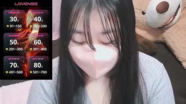 Snapshot of yuinyan3150 chatting on January 23, 10:44 pm yuinyan3150 online show from January 23, 10:44 pm