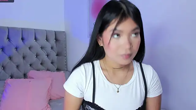 Snapshot of MafeOlimpo chatting on November 18, 6:23 pm MafeOlimpo online show from November 18, 6:23 pm