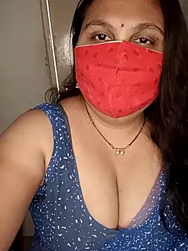 Snapshot of Love-priya chatting on December 16, 7:58 am Love-priya online show from December 16, 7:58 am