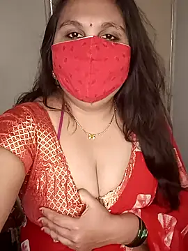 Snapshot of Love-priya chatting on January 11, 7:17 am Love-priya online show from January 11, 7:17 am