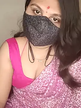 Snapshot of Love-priya chatting on March 11, 5:02 pm Love-priya online show from March 11, 5:02 pm