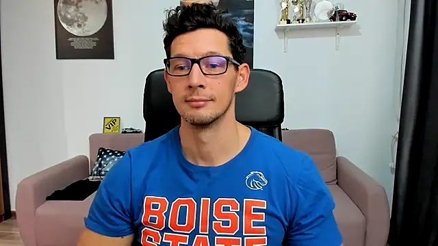 BrutusK08 online show from November 20, 9:09 am