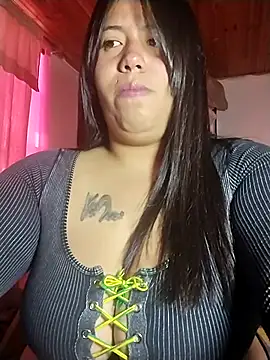 Snapshot of KATYGONZALEZ chatting on July 10, 12:08 pm KATYGONZALEZ online show from July 10, 12:08 pm