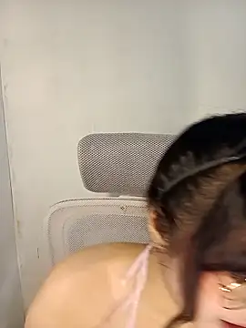 Chall mee online show from December 15, 3:49 pm