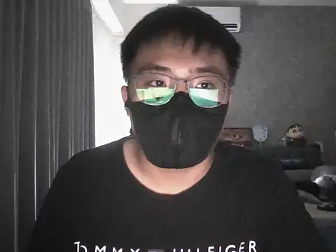 Snapshot of We1116 chatting on November 9, 7:34 pm We1116 online show from November 9, 7:34 pm