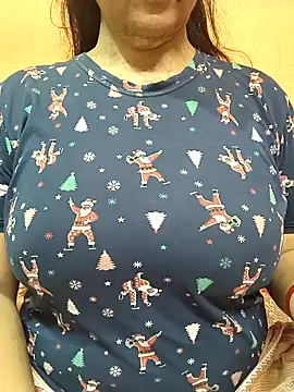 CUTE SOPHIA- online show from July 21, 5:10 am