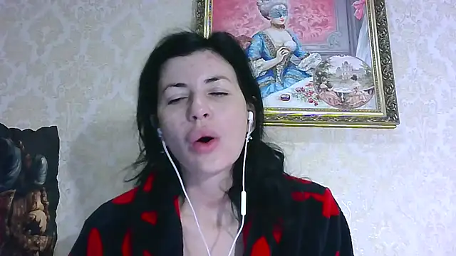Snapshot of StunnigArt chatting on May 18, 1:24 am StunnigArt online show from May 18, 1:24 am