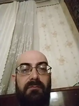 Snapshot of ArsenSavas chatting on May 1, 9:41 pm ArsenSavas online show from May 1, 9:41 pm