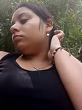 stefanie010 online show from January 19, 6:21 pm