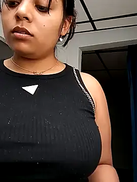 stefanie010 online show from January 24, 2:19 pm