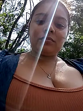 stefanie010 online show from December 14, 5:07 pm