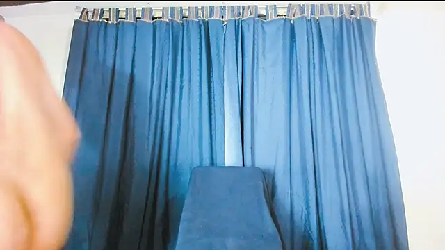 Snapshot of _Araboys_ chatting on November 27, 5:20 am Araboys online show from November 27, 5:20 am