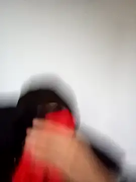 Snapshot of BigY690 chatting on February 19, 2:12 am BigY690 online show from February 19, 2:12 am