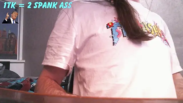 izilizi 23 online show from February 13, 8:27 pm