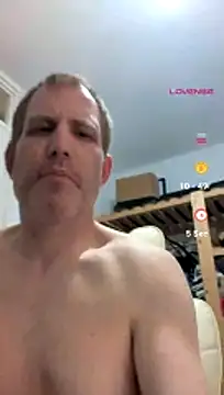 Snapshot of tall_guy323 chatting on July 19, 4:44 pm tall guy323 online show from July 19, 4:44 pm