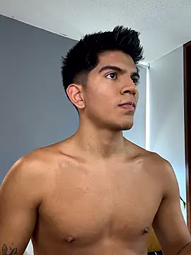 Snapshot of santiago_01 chatting on January 17, 7:06 pm santiago 01 online show from January 17, 7:06 pm