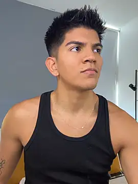 Snapshot of santiago_01 chatting on February 27, 9:26 pm santiago 01 online show from February 27, 9:26 pm