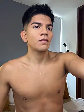 Snapshot of santiago_01 chatting on March 14, 9:53 pm santiago 01 online show from March 14, 9:53 pm